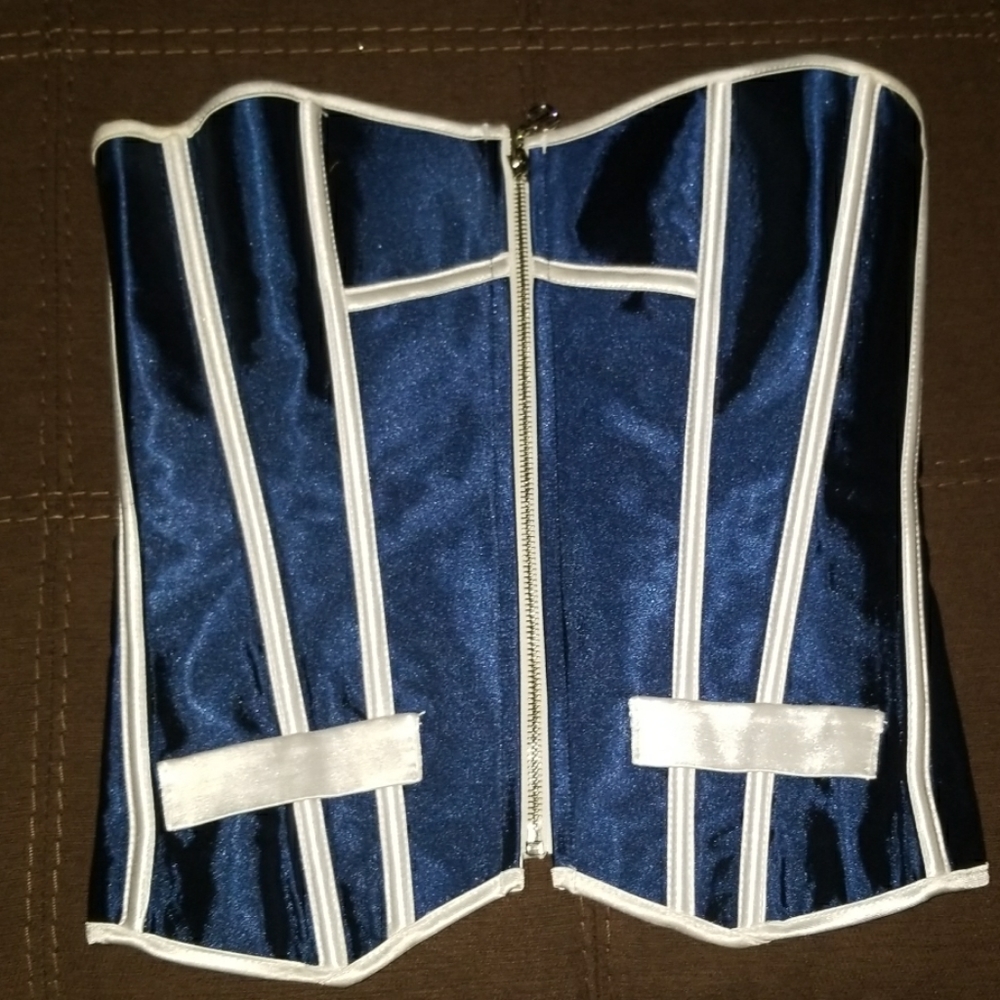 Corset